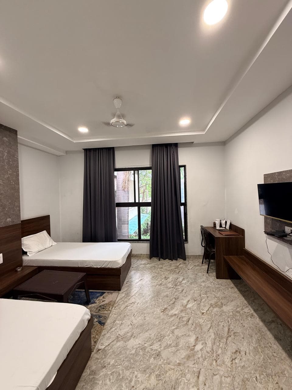 Executive Twin Bed